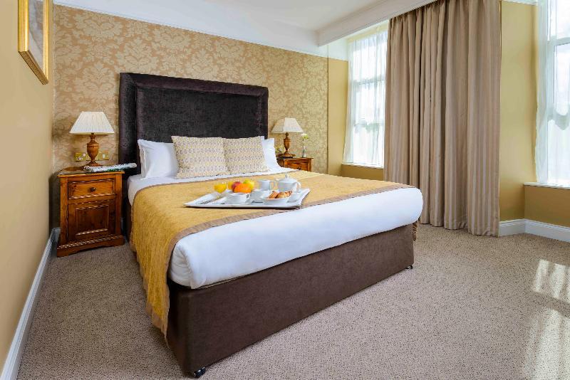 קיל איירן Lake Lodge Guesthouse מראה חיצוני תמונה